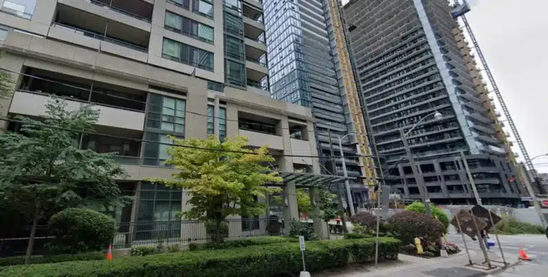 73 Broadway Ave, Toronto, ON M4P 0G3