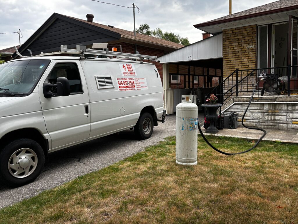 heat-equipment-setup-for-bed-bug-removal-scarborough